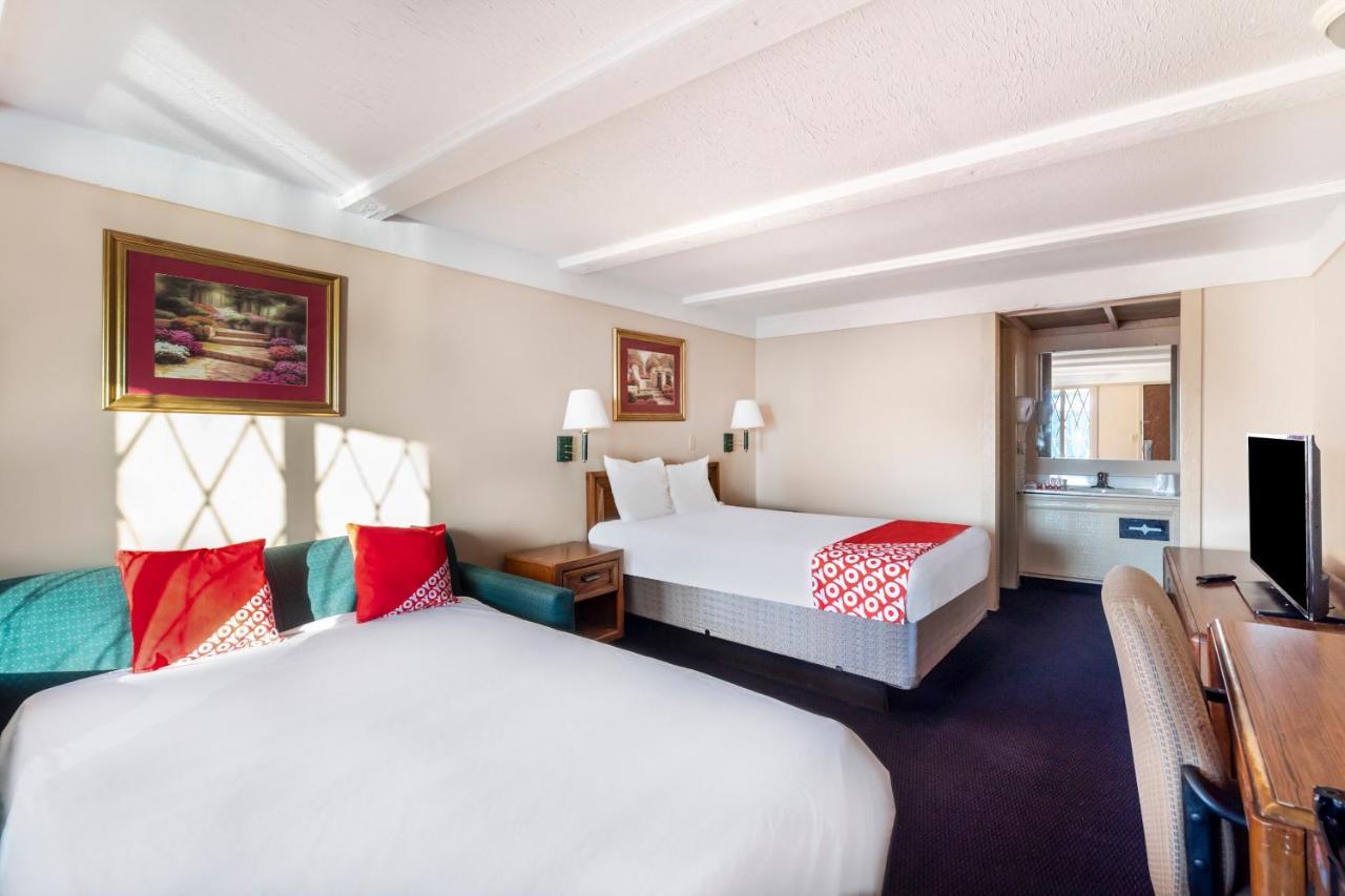 Oyo Hotel Wadsworth Oh I-76 Luaran gambar