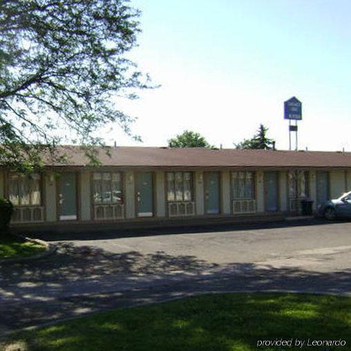 Oyo Hotel Wadsworth Oh I-76 Luaran gambar