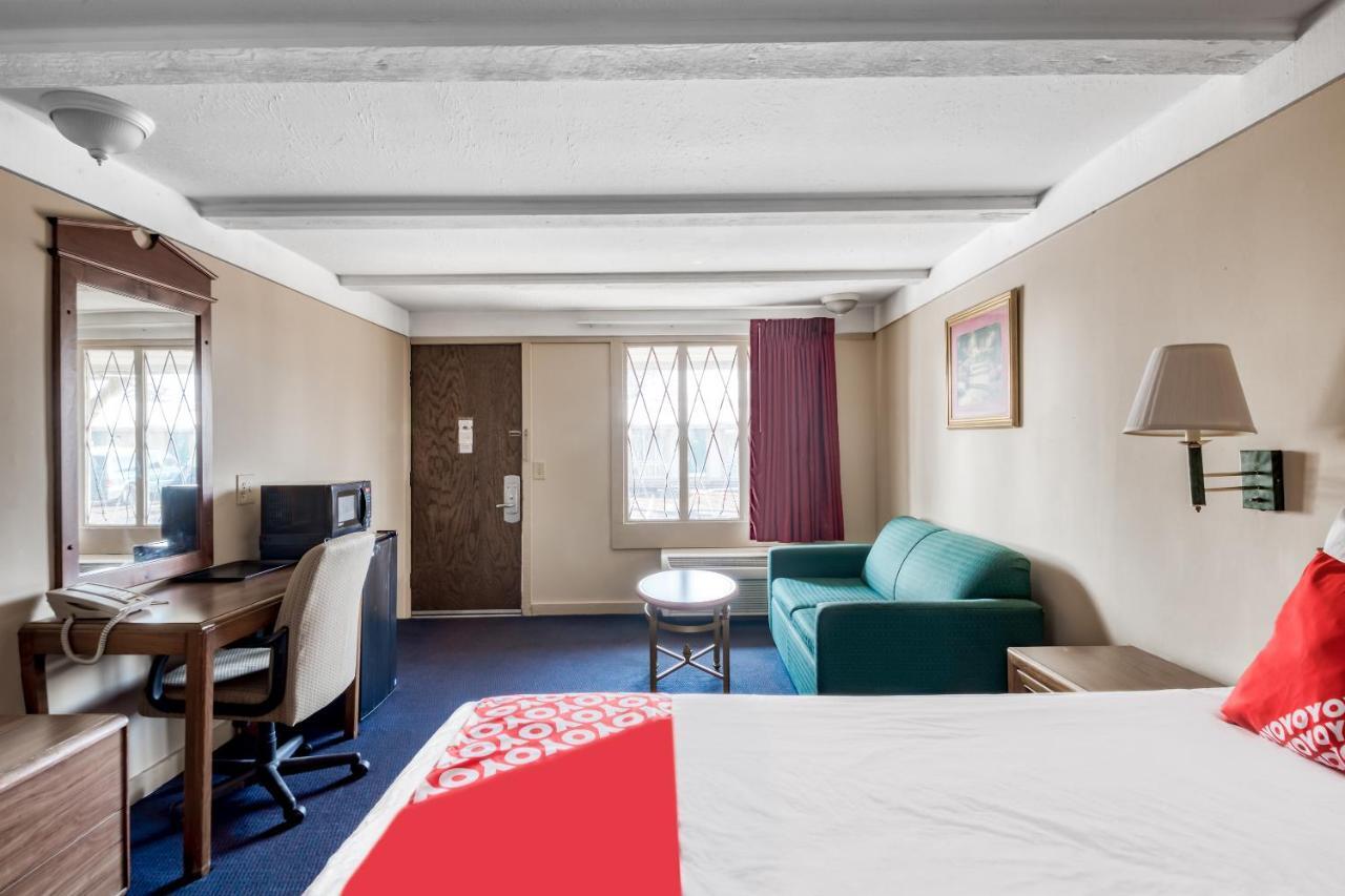 Oyo Hotel Wadsworth Oh I-76 Luaran gambar
